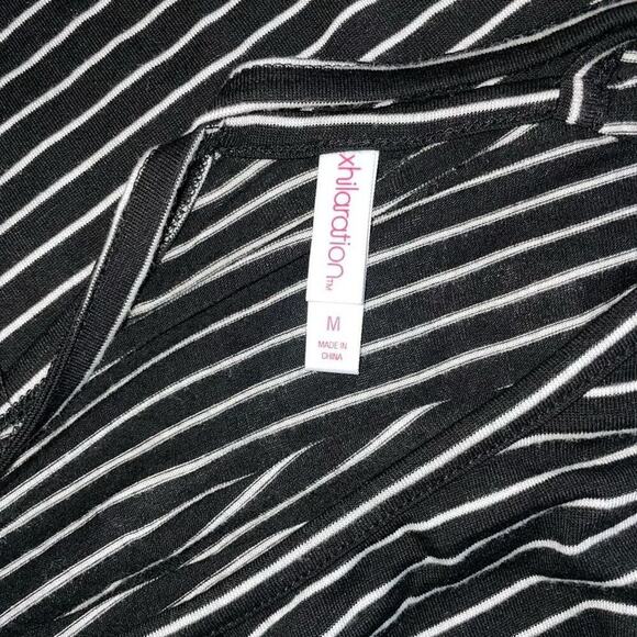 Xhilaration black and white striped top with lace fringe | Sz M - Picture 4 of 4